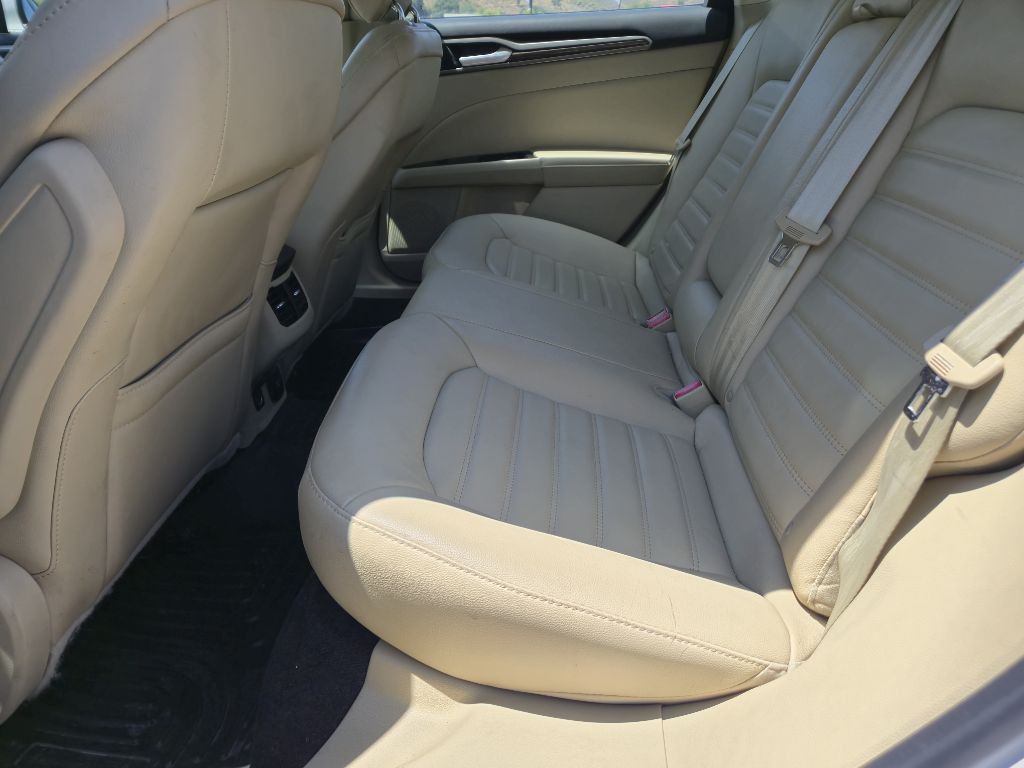 2013 Ford Fusion Image 12