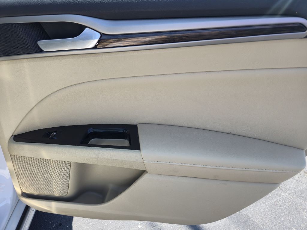 2013 Ford Fusion Image 18