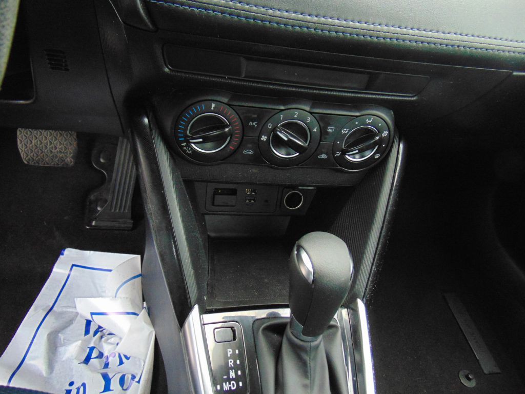 2016 Scion iA Image 15