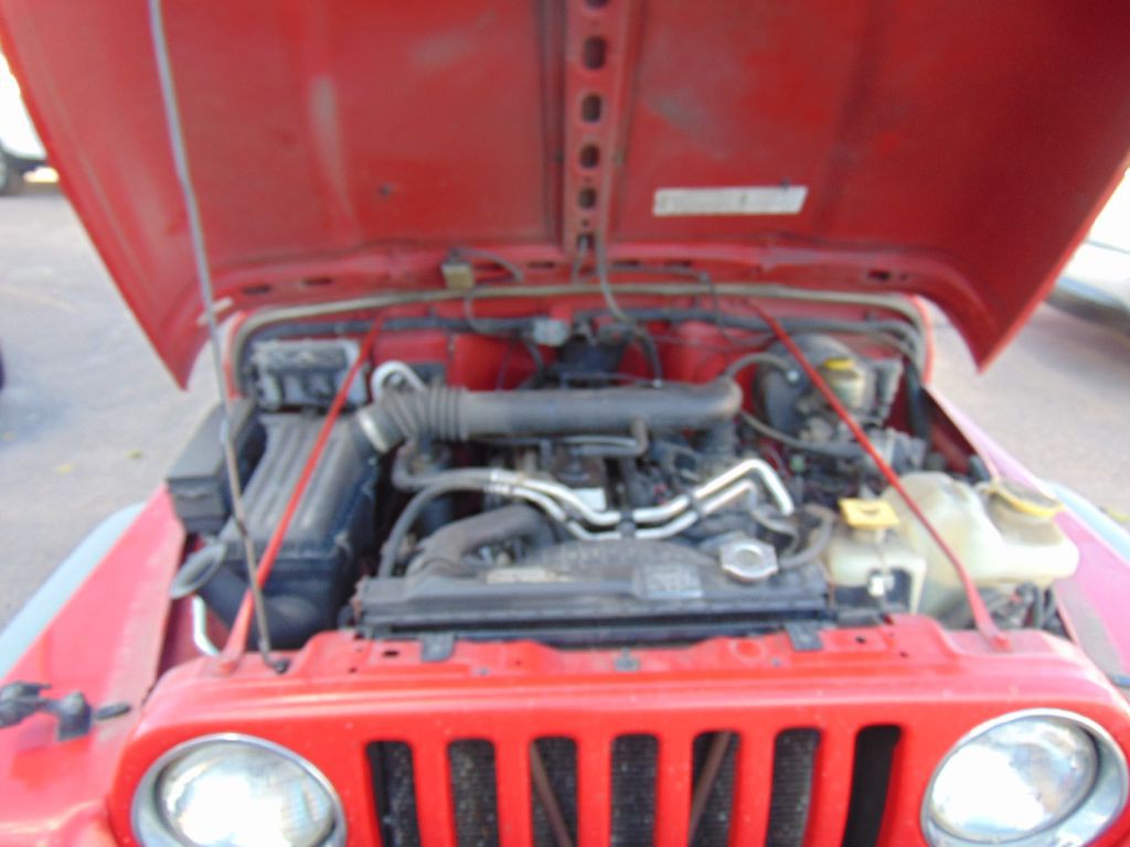 2003 Jeep Wrangler Image 18