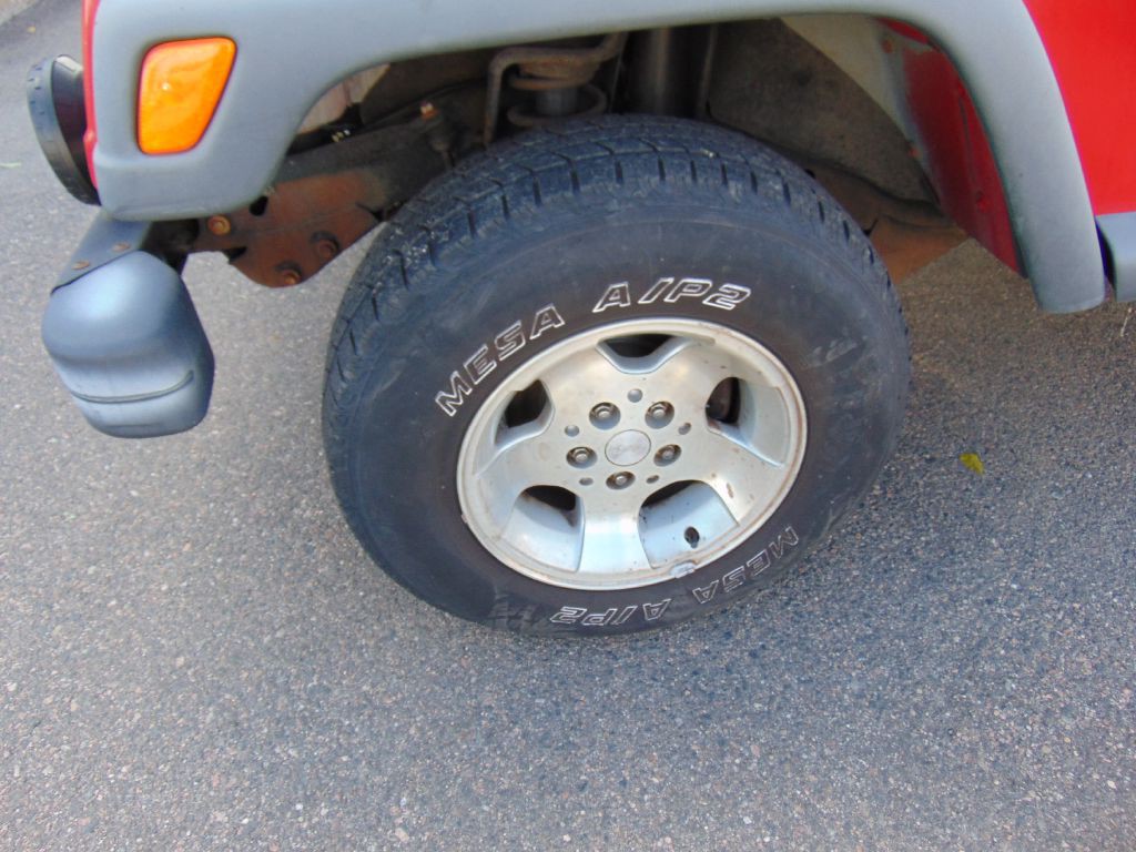 2003 Jeep Wrangler Image 20