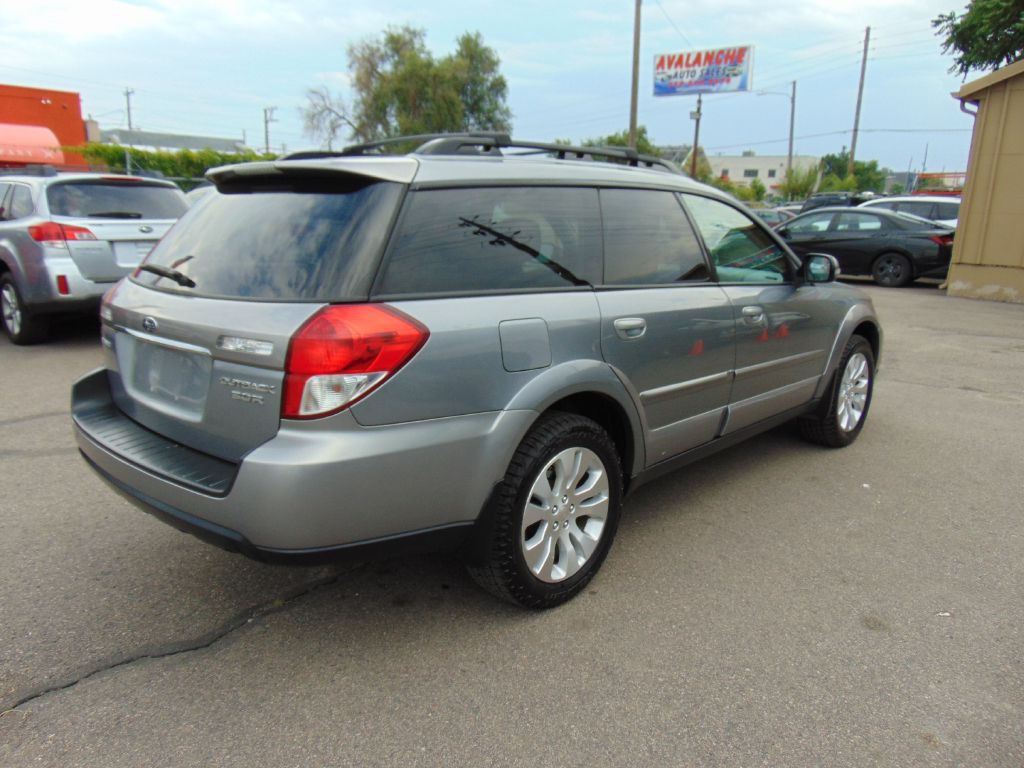 2009 Subaru Outback Image 6
