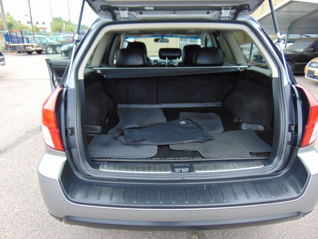 2009 Subaru Outback Image 14