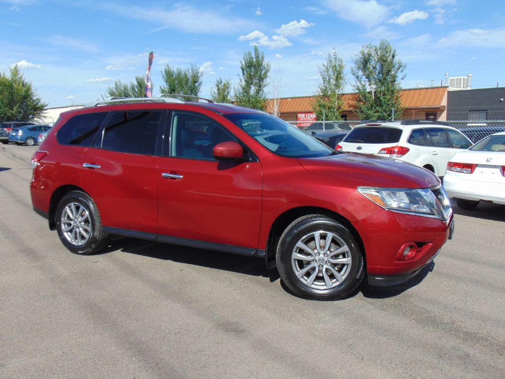 2015 Nissan Pathfinder Image 10