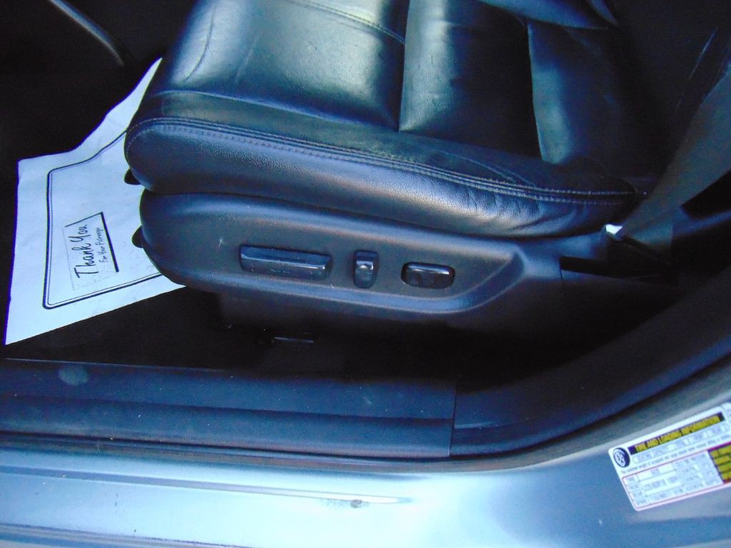 2011 Honda Crosstour Image 16