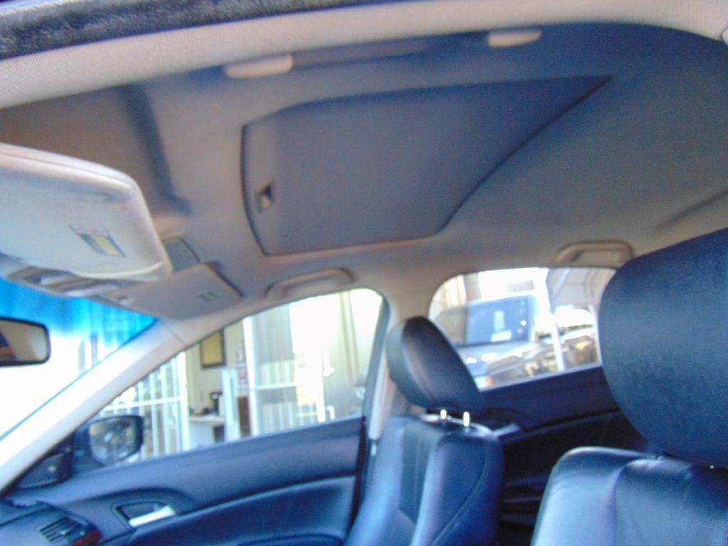 2011 Honda Crosstour Image 20