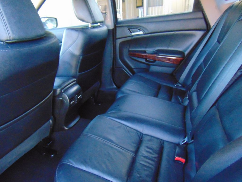 2011 Honda Crosstour Image 22