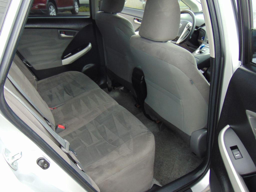 2015 Toyota Prius Image 19