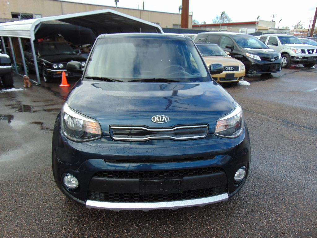 2018 Kia Soul Image 2