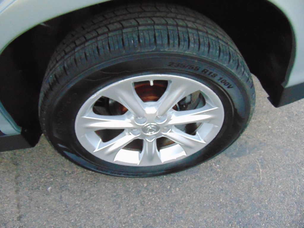 2009 Lexus RX Image 24