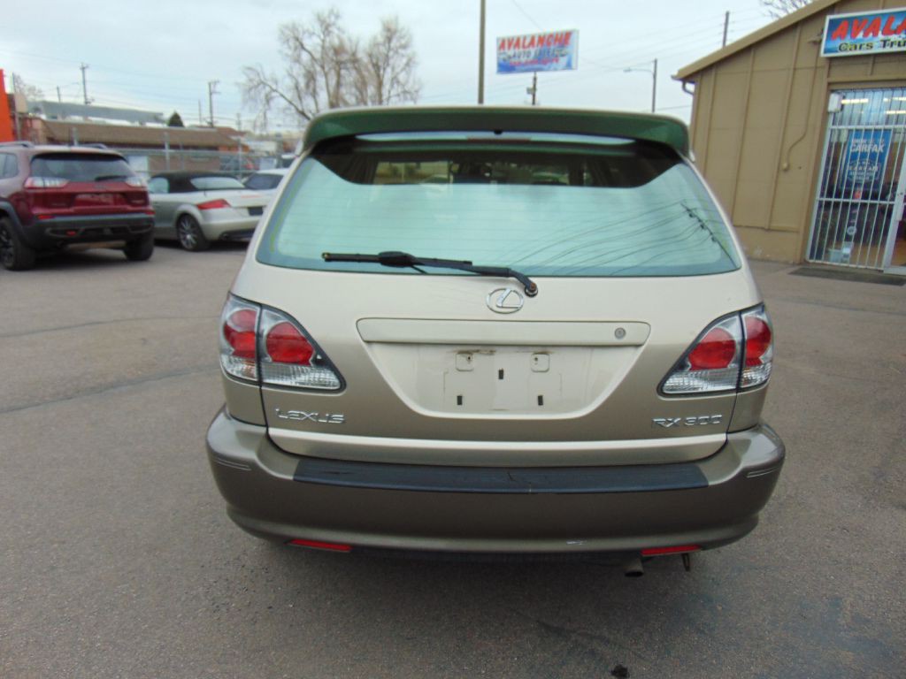 2003 Lexus RX Image 6