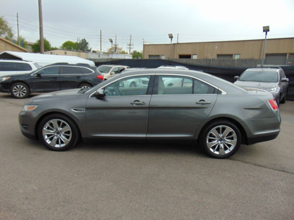 2012 Ford Taurus Image 4