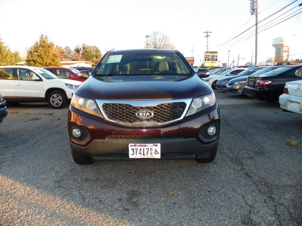 2013 Kia Sorento Image 1