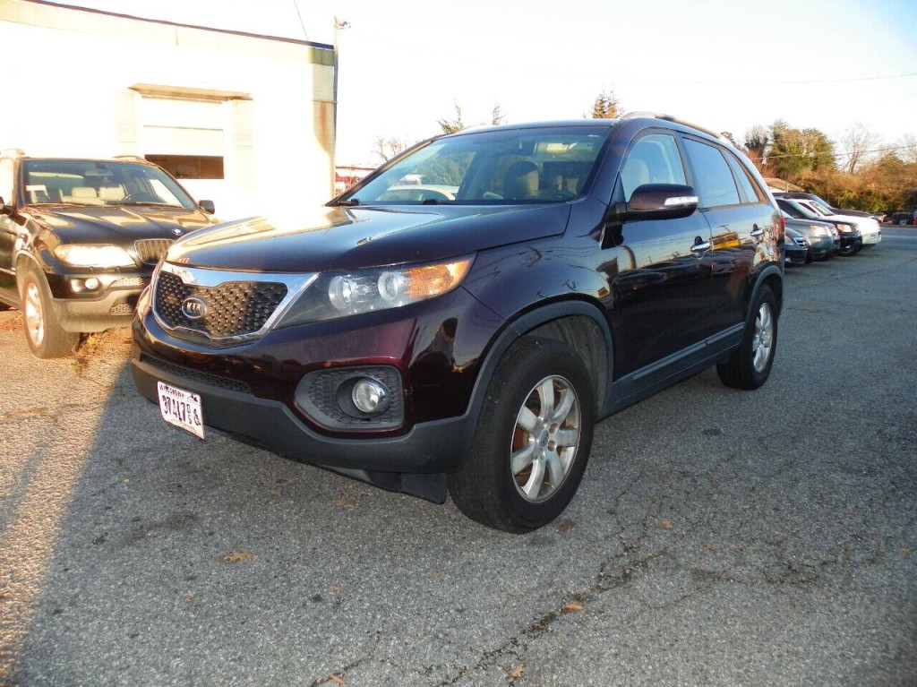 2013 Kia Sorento Image 2