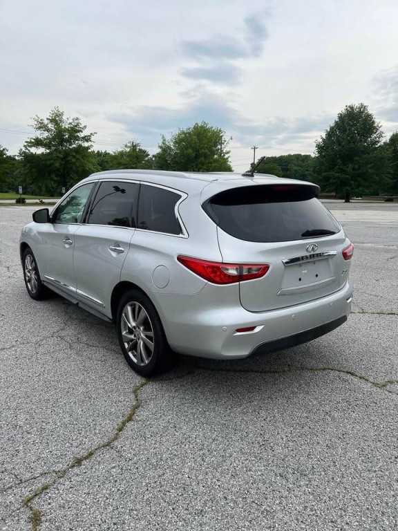 2013 INFINITI JX35 Image 5