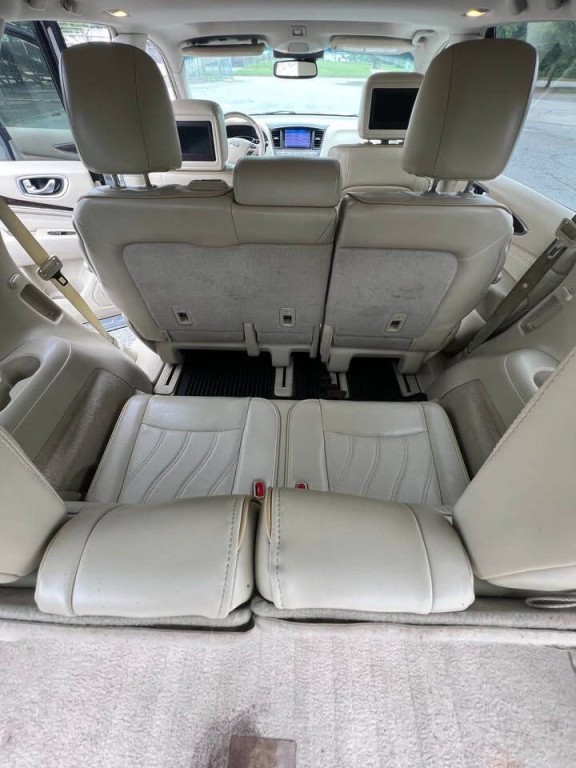 2013 INFINITI JX35 Image 12