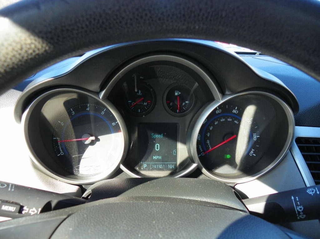 2011 Chevrolet Cruze Image 7