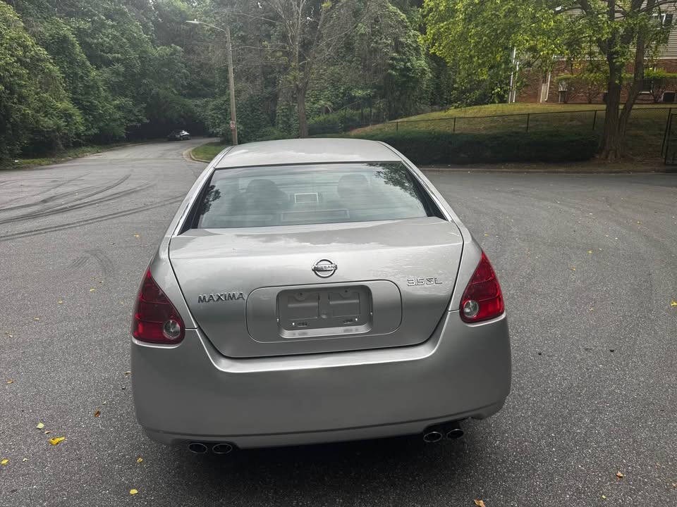 2004 Nissan Maxima Image 6