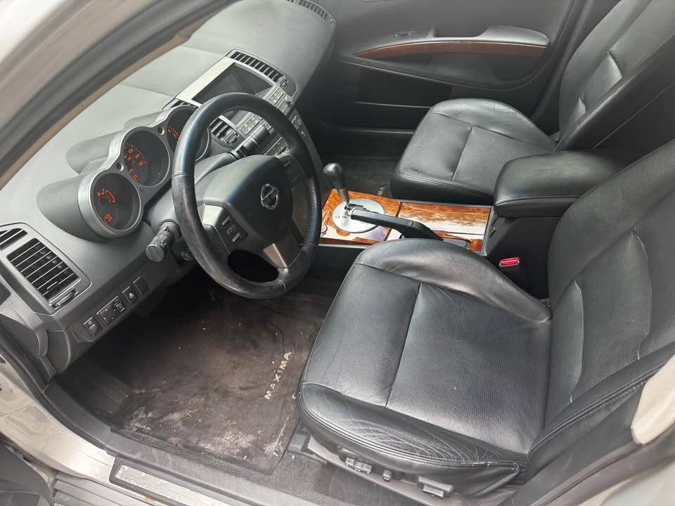 2004 Nissan Maxima Image 20