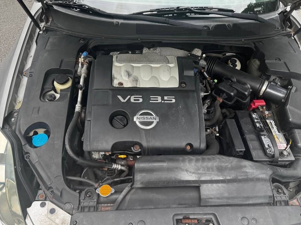 2004 Nissan Maxima Image 21