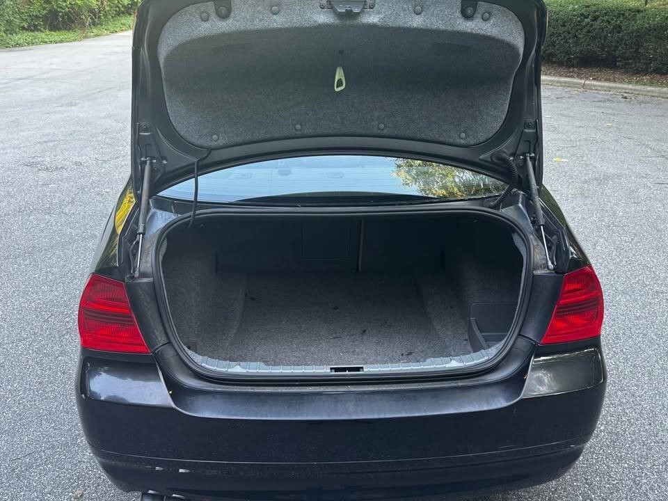 2007 BMW 3 Series Image 8