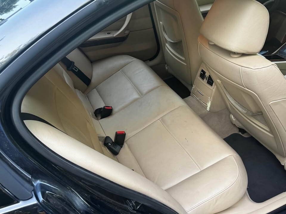 2007 BMW 3 Series Image 13