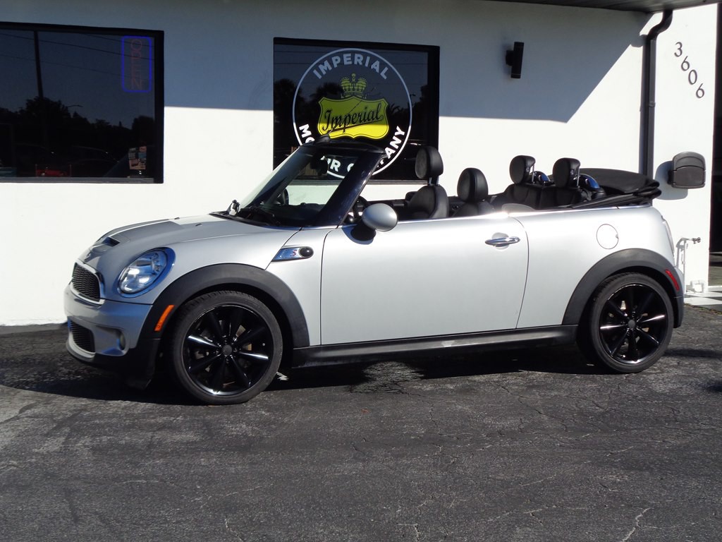2013 MINI Cooper Image 29