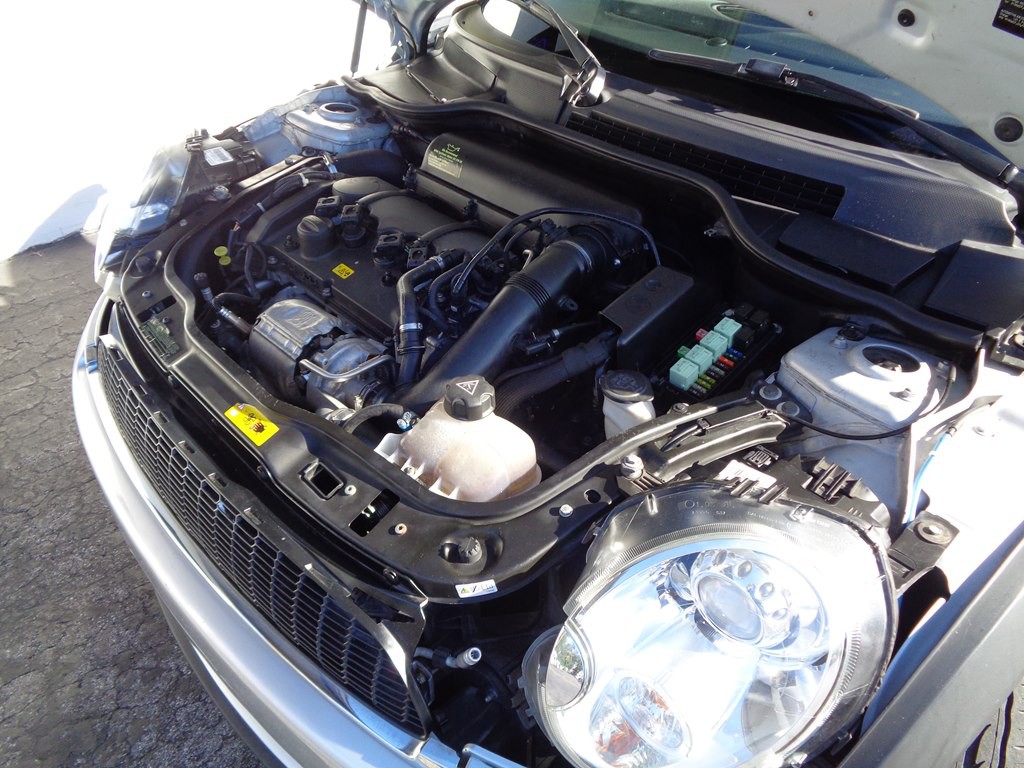 2013 MINI Cooper Image 49