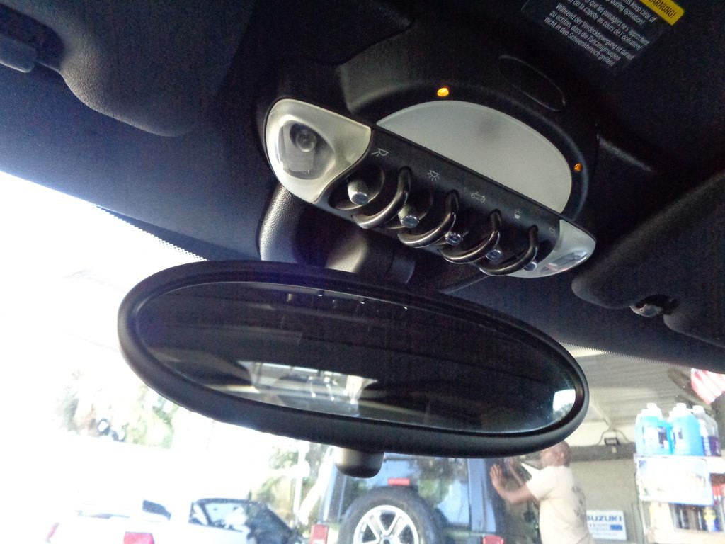 2013 MINI Cooper Image 70