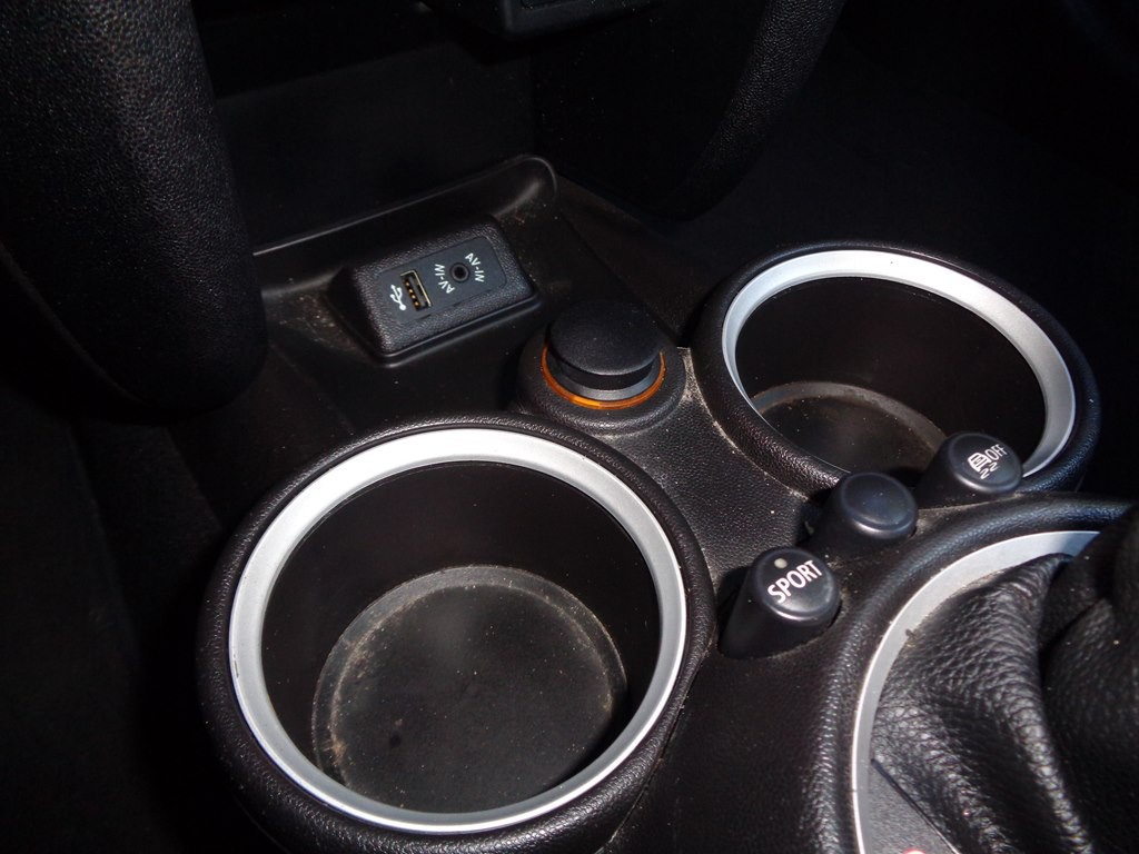 2013 MINI Cooper Image 76