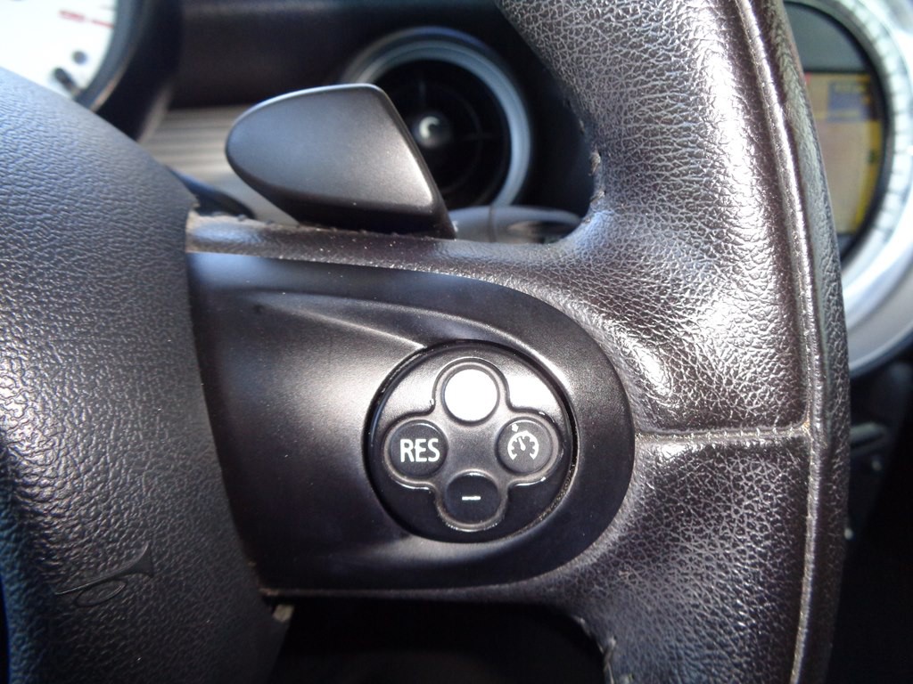 2013 MINI Cooper Image 87