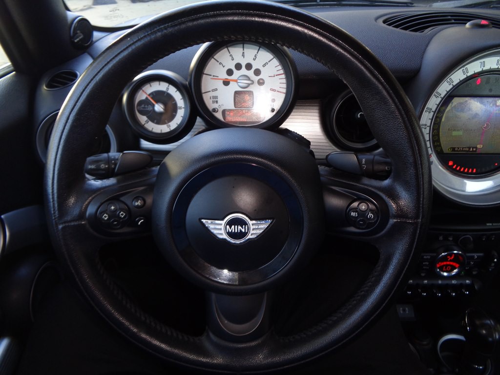 2013 MINI Cooper Image 89