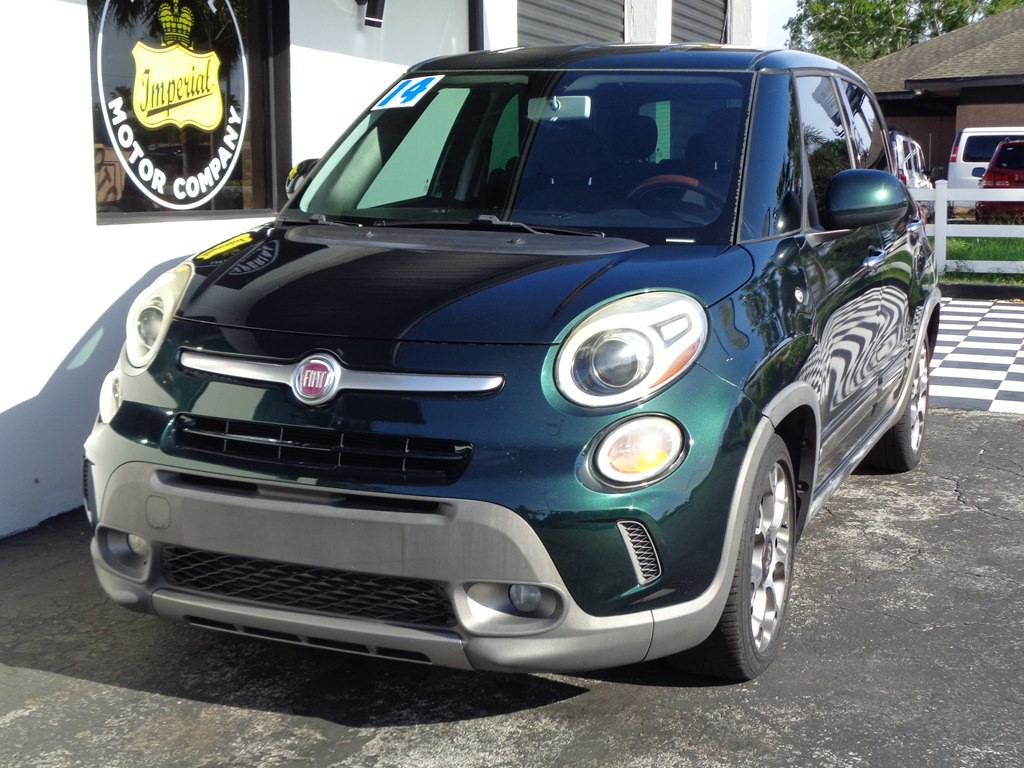 2014 FIAT 500L Image 4