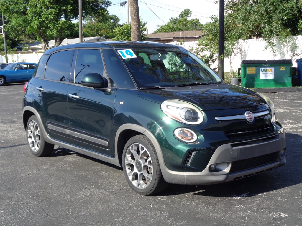 2014 FIAT 500L Image 8
