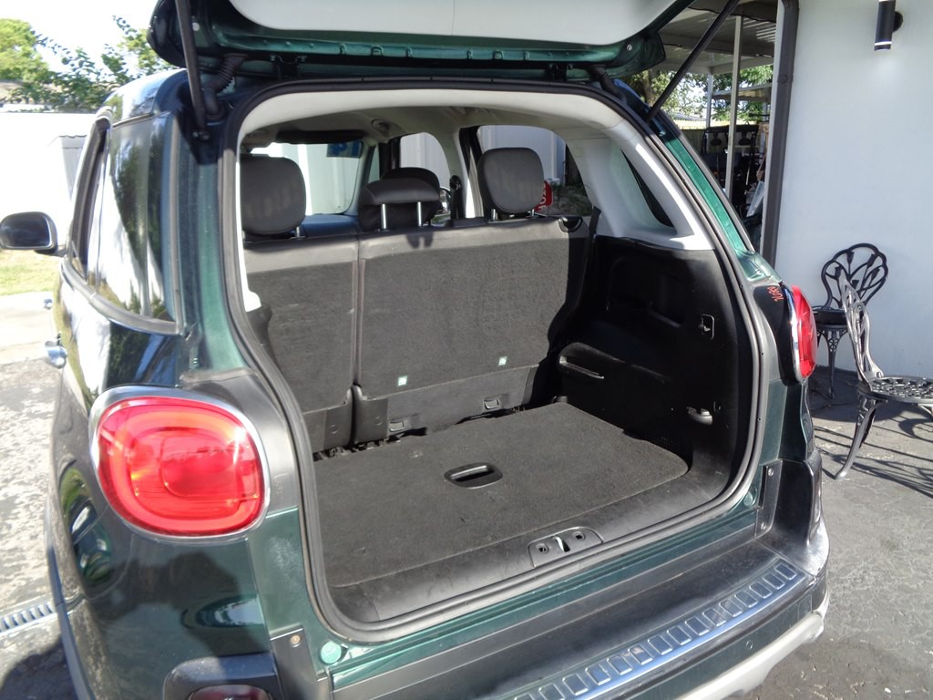 2014 FIAT 500L Image 40