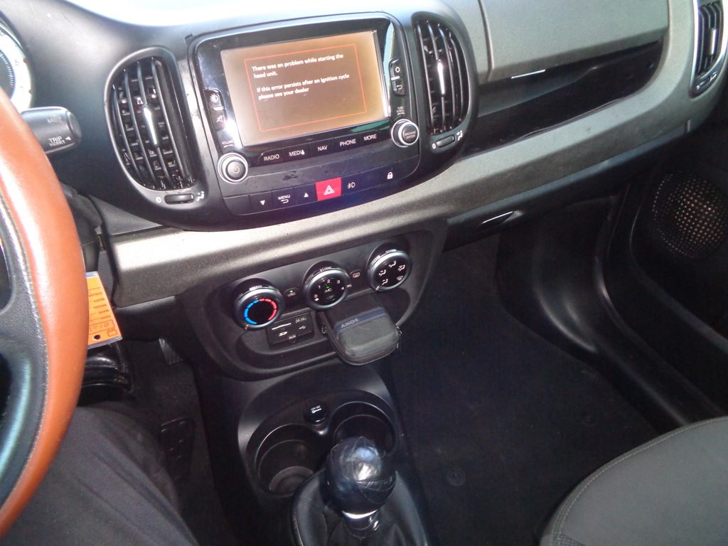 2014 FIAT 500L Image 71