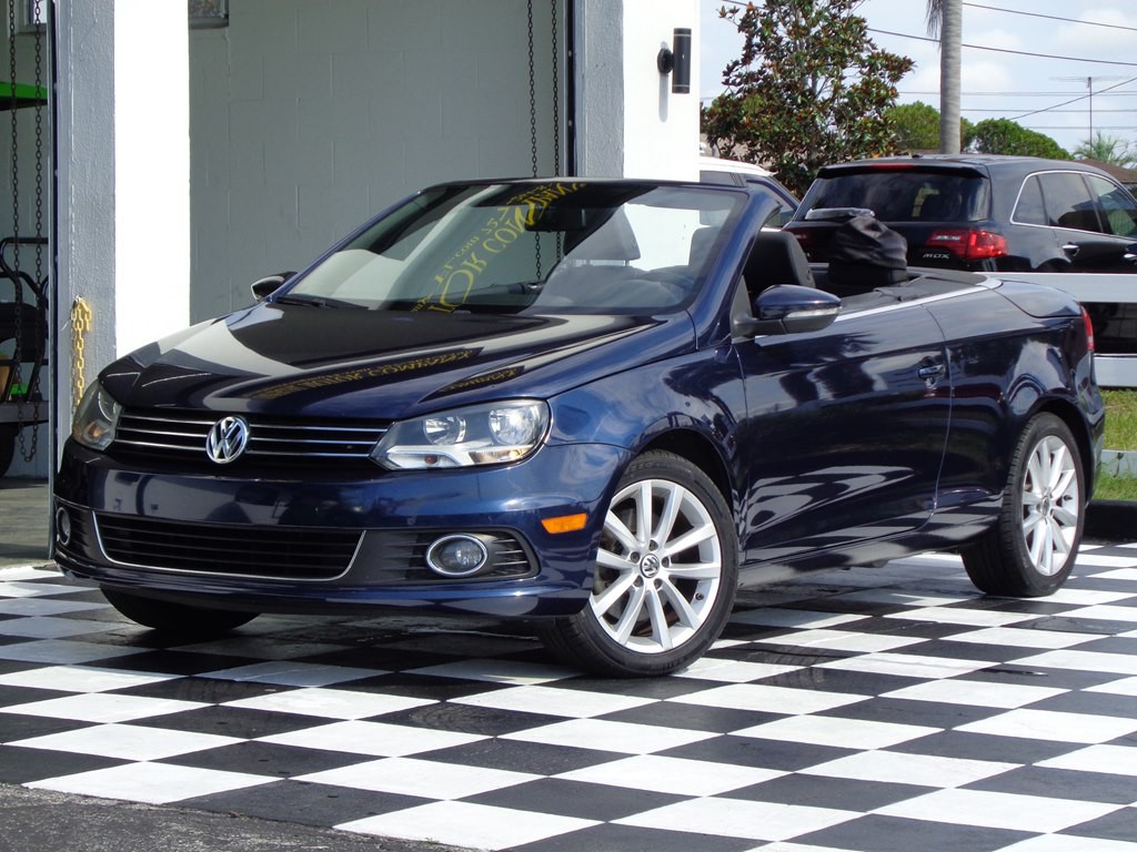 2012 Volkswagen Eos Image 1