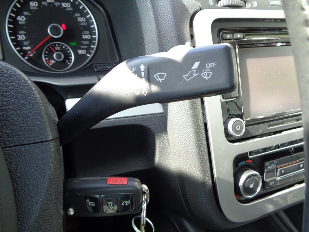 2012 Volkswagen Eos Image 27