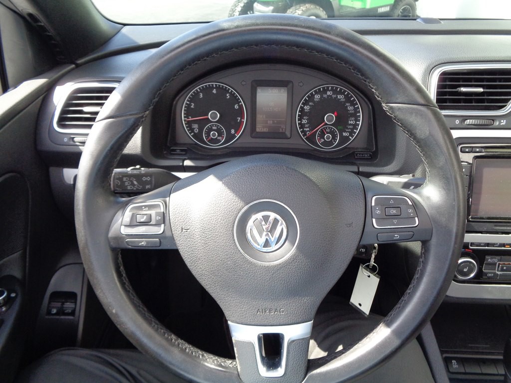 2012 Volkswagen Eos Image 33