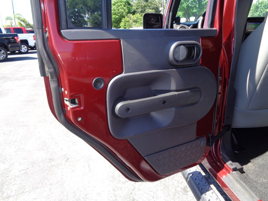 2007 Jeep Wrangler Image 42