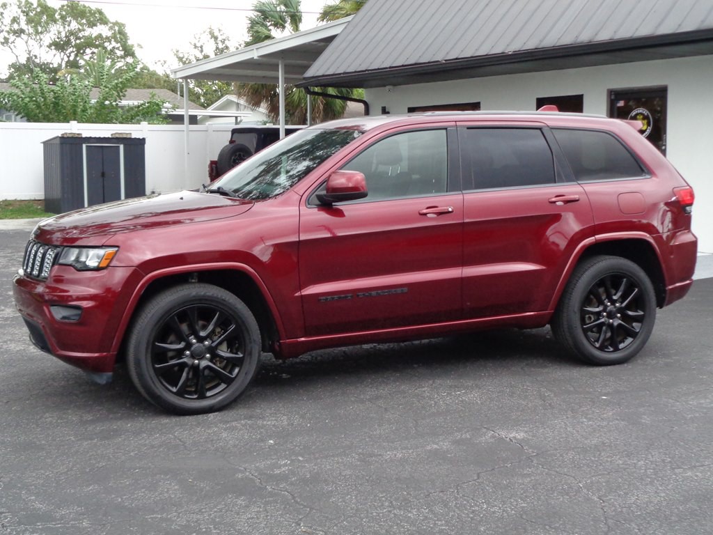 2017 Jeep Grand Cherokee Image 27