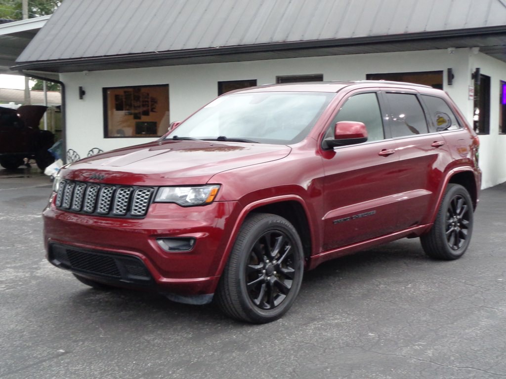 2017 Jeep Grand Cherokee Image 29