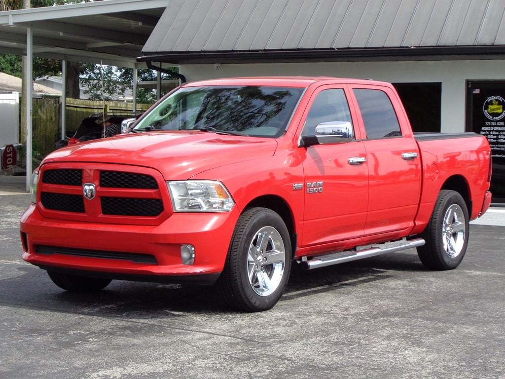 2014 RAM 1500 Image 2