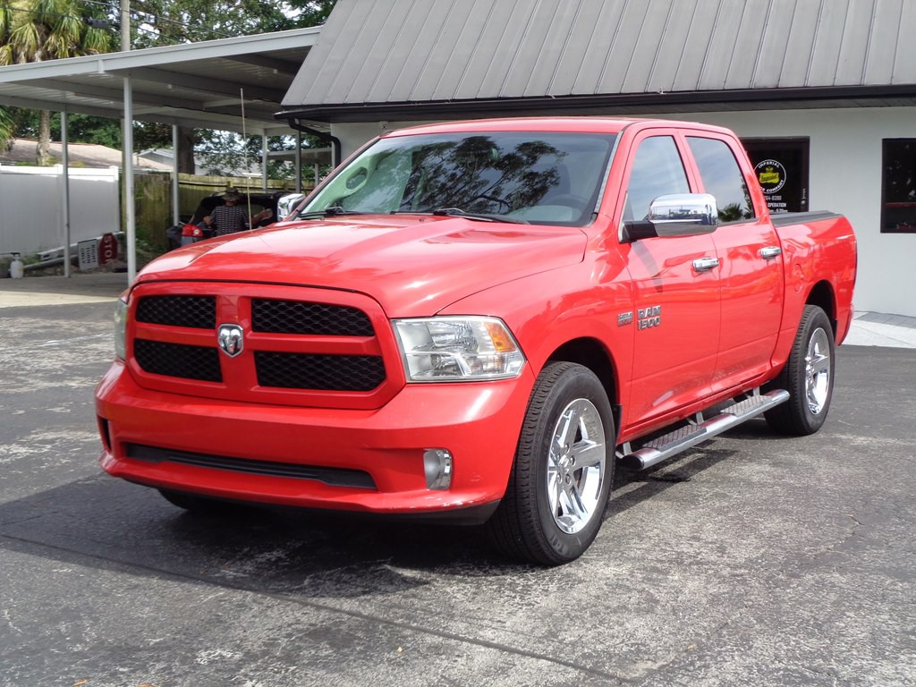 2014 RAM 1500 Image 3