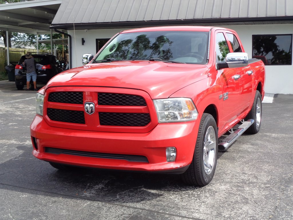 2014 RAM 1500 Image 4