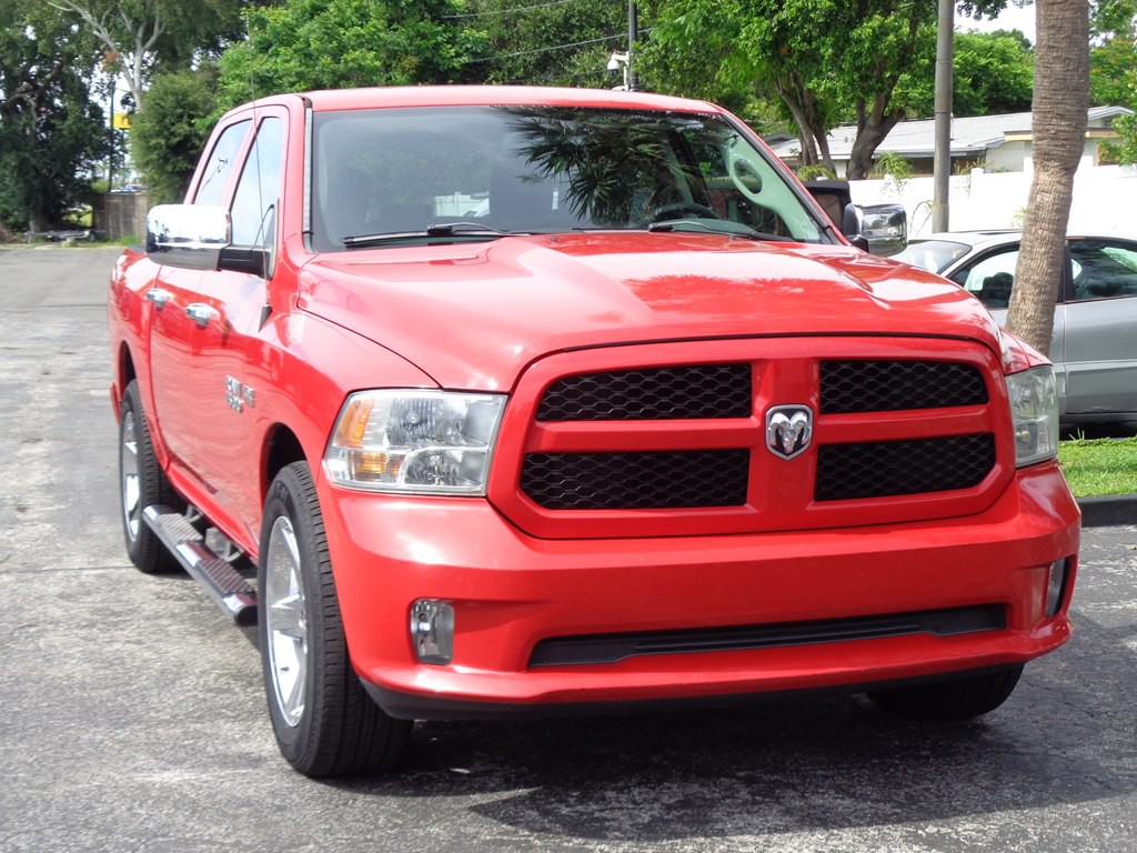 2014 RAM 1500 Image 7