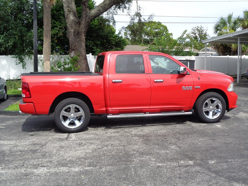 2014 RAM 1500 Image 14