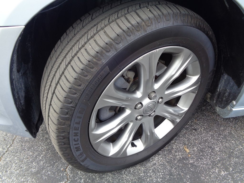 2013 Chrysler 300 Image 38