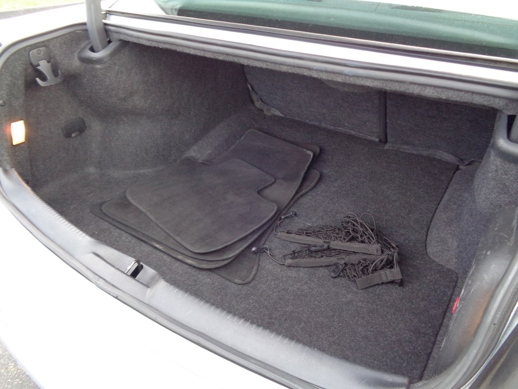 2013 Chrysler 300 Image 48
