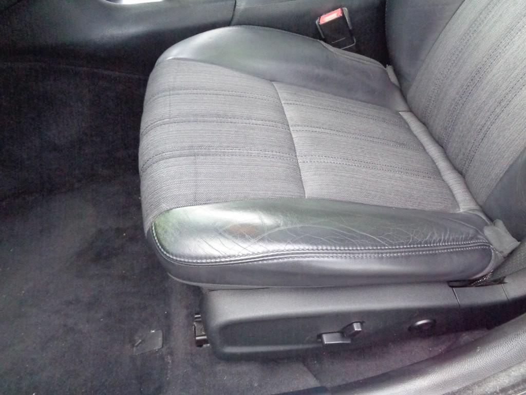 2013 Chrysler 300 Image 70